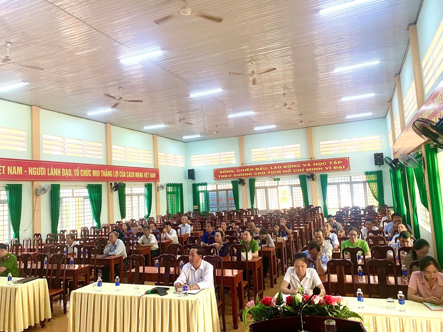 7.2. TRỰC TUYẾN